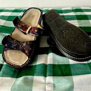 Slightly used Alegria size 38 shoes